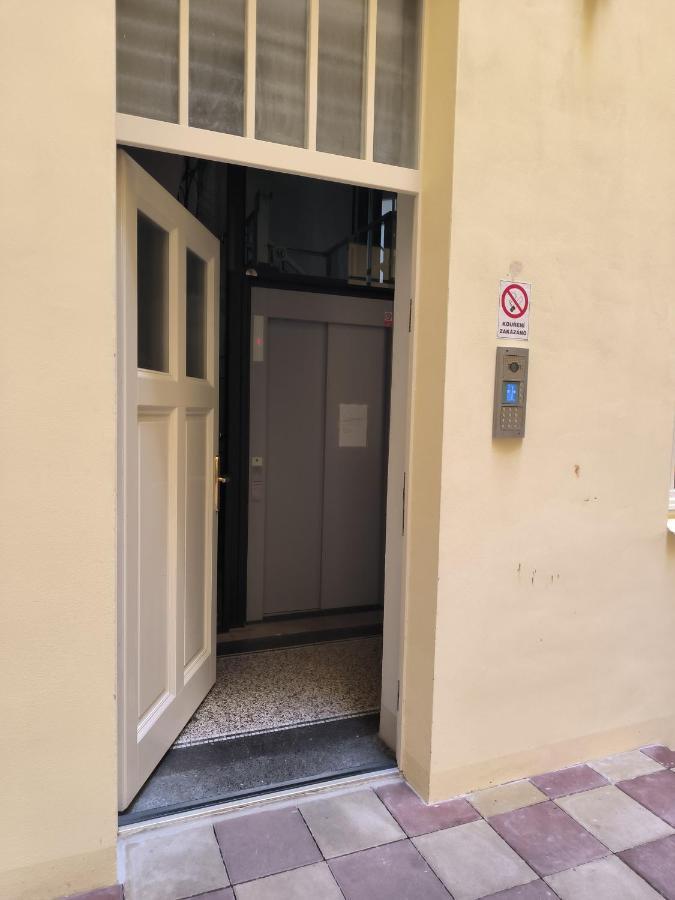 Exclusive Apartman Prague Jecna 아파트 외부 사진